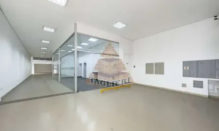 Aluga loja, todo vidro 1260m2 - Tatuapé. Rua alto fluxo carros e pedestres