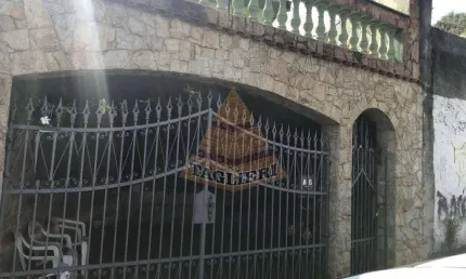 Sobrado 3 dormitórios sendo 1 suíte jardim textil 180 mts quintal 2 vagas