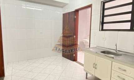 Ótima oportunidade :Sobrado residencial em condomínio para locação