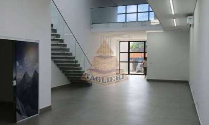 Prédio comercial com  mezanino e elevador no Tatuapé