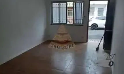 Sobrado de vila com portão fechado - 2 quartos amplos, vaga - tatuapé