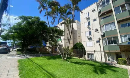 Apartamento com 2 quartos à venda na Avenida Almirante Tamandaré, 748, Coqueiros, Florianópolis por R$ 418.000