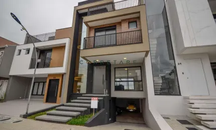 Casa em condomínio fechado com 3 quartos à venda no Pinheirinho, Curitiba , 252 m2 por R$ 1.550.000