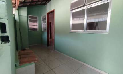 Casa com 1 quarto para alugar no Boaçu, São Gonçalo  por R$ 750