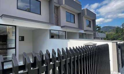 Casa com 3 quartos à venda na Jardim Pomerânia, Ribeirão Clara, Pomerode, 120 m2 por R$ 710.000
