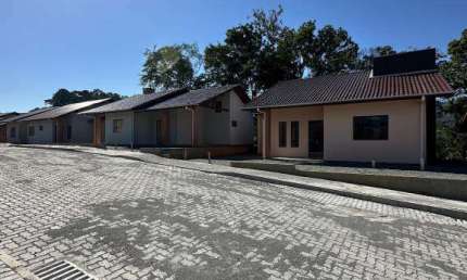 Casa em condomínio fechado com 3 quartos à venda na Rua Fundos Klaus, Pomerode Fundos, Pomerode, 323 m2 por R$ 455.000