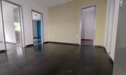 Casa com 3 quartos para alugar no Pacheco, São Gonçalo , 120 m2 por R$ 750