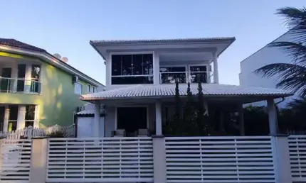 Casa em condomínio fechado com 5 quartos à venda em Sahy, Mangaratiba  por R$ 2.200.000