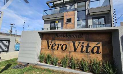 Casa com 3 quartos à venda na Rua Evaristo da Veiga, 2317, Boqueirão, Curitiba, 138 m2 por R$ 839.000