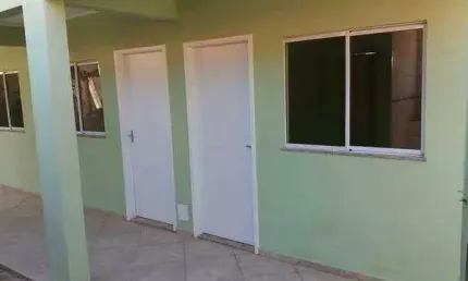Kitnet / Stúdio para alugar na Rua São Fidélis, 72, Recreio, Rio das Ostras, 30 m2 por R$ 700