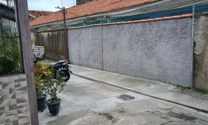 Casa com 3 quartos à venda na Rua Vinte e Um de Abril, 28, Quintino Bocaiúva, Rio de Janeiro, 170 m2 por R$ 190.000