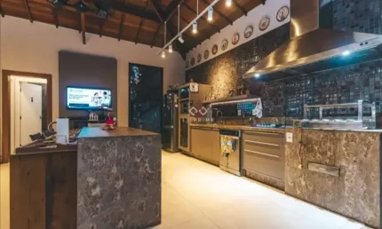 Casa em condomínio fechado com 4 quartos à venda em Gran Royalle, Lagoa Santa , 395 m2 por R$ 4.980.000
