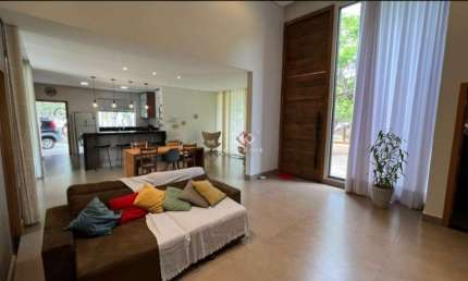 Casa em condomínio fechado com 4 quartos à venda em Vargem do Lobo, Lagoa Santa , 165 m2 por R$ 1.900.000