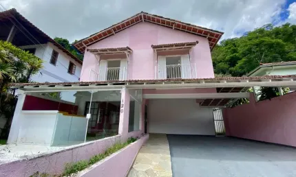 Casa comercial para alugar no Corrêas, Petrópolis , 322 m2 por R$ 8.500