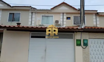 Casa com 2 quartos à venda na Rua Ivan Serpa, Campo Grande, Rio de Janeiro, 90 m2 por R$ 350.000