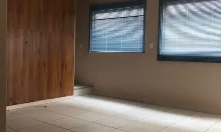 Casa com 3 quartos à venda no Parque Xangri-Lá, Contagem  por R$ 380.000