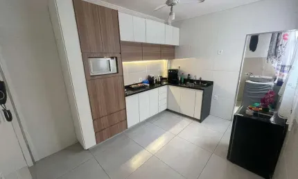 Apartamento com 3 quartos à venda na Rua Tomás Lopes, 77, Penha Circular, Rio de Janeiro, 90 m2 por R$ 250.000