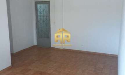 Apartamento com 2 quartos à venda na Rua Engenheiro Ângelo Barata, 80, Campo Grande, Rio de Janeiro, 56 m2 por R$ 160.000