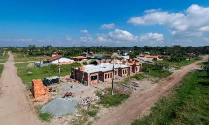 Casa com 3 quartos à venda na Rua Pedro Antônio da Gloria, 001, Salinas, Balneário Barra do Sul, 82 m2 por R$ 330.000