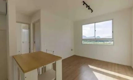 Apartamento com 2 quartos à venda na Rua Teixeira Heizer, Recreio dos Bandeirantes, Rio de Janeiro por R$ 320.000