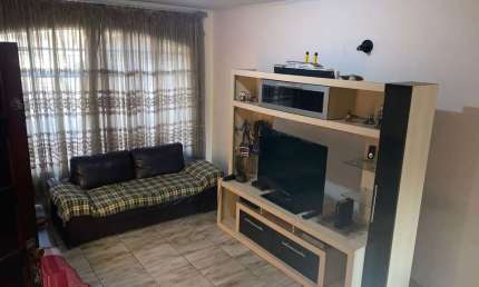 Casa com 2 quartos à venda em Jaraguá, São Paulo  por R$ 200.000