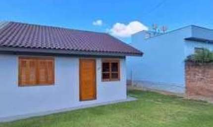 Casa com 2 quartos à venda no Parque Vitória, Franco da Rocha  por R$ 240.000