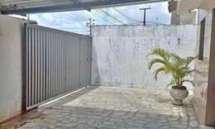 Casa com 2 quartos à venda em Jaraguá, São Paulo  por R$ 267.000