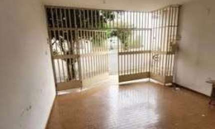 Casa com 3 quartos à venda no Perus, São Paulo  por R$ 210.000