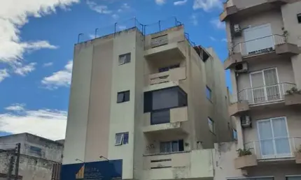 Apartamento com 3 quartos à venda no Mar Grosso, Laguna  por R$ 530.000