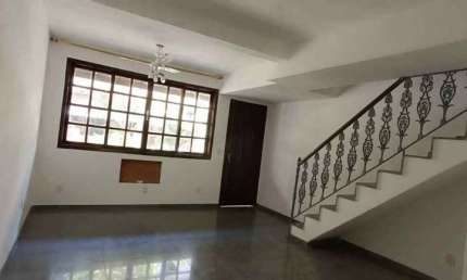 Casa com 3 quartos à venda no Jardim Ester, São Paulo  por R$ 280.000