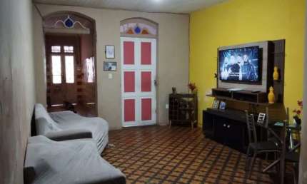 Casa com 3 quartos à venda no Jardim Iporanga, Guarulhos  por R$ 276.000
