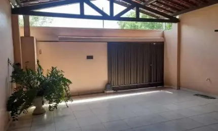Casa com 3 quartos à venda no Jardim Rosemary, Itapevi  por R$ 300.000