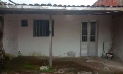 Casa com 4 quartos à venda no Novo Osasco, Osasco  por R$ 340.000