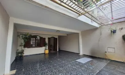 Casa com 3 quartos à venda em São Luiz, Americana  por R$ 350.000