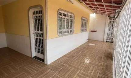 Casa com 3 quartos à venda na Vila Guilherme, São Paulo  por R$ 240.000