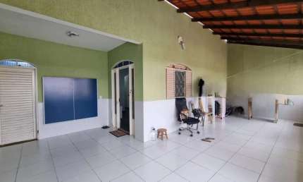 Casa com 3 quartos à venda no Piratininga, Osasco  por R$ 250.000