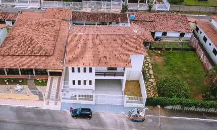 Casa em condomínio fechado com 6 quartos à venda no Grande Colorado, Sobradinho  por R$ 1.300.000