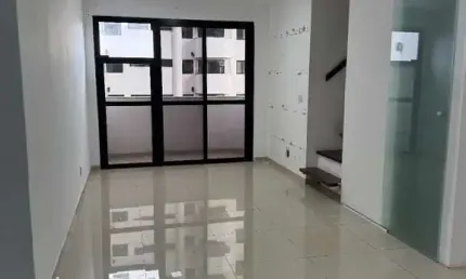 Condomínio barra bali - apartamento duplex - 2 quartos
= medindo 80m2 com 2 quartos ( 2 suítes ), vista livre para a avenida das américas e lateral para a praia do recreio. imóvel com otimo preco de v
