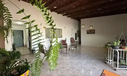 Casa com 3 quartos à venda em Santa Teresinha, São Paulo  por R$ 290.000