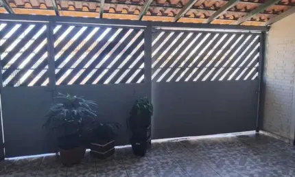 Casa com 3 quartos à venda no Jardim Sydney, São Paulo  por R$ 260.000