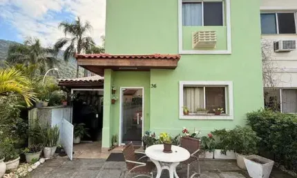 Casa em condomínio fechado com 3 quartos à venda em Sahy, Mangaratiba , 85 m2 por R$ 650.000