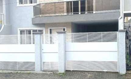 Casa em condomínio fechado com 3 quartos à venda na rua david tows, 1299, sítio cercado, curitiba, 155 m2 por r$ 720.000