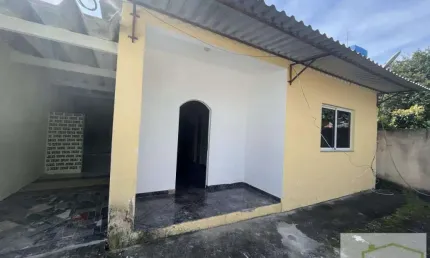 Casa com 2 quartos para alugar na Rua Maria Caran (antiga Rua da Capela), Saracuruna, Duque de Caxias, 227 m2 por R$ 1.000