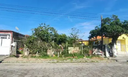 Terreno à venda em Portinho, Laguna  por R$ 219.000