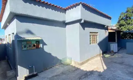 Casa com 5 quartos à venda na Rua Rua Geraldo Teixeira da Costa, 856, São Benedito, Santa Luzia, 132 m2 por R$ 599.000