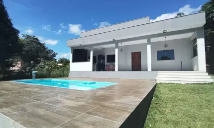 Casa em condomínio fechado com 3 quartos à venda na Rua Pixinguinha, 51, Condomínio Vale Do Luar, Jaboticatubas, 170 m2 por R$ 750.000