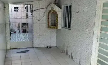 Casa com 3 quartos à venda no Bandeiras, Osasco  por R$ 270.000
