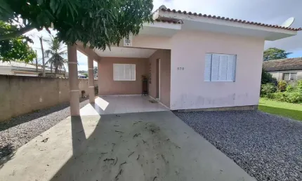 Casa com 2 quartos à venda na cabeçuda, laguna  por r$ 490.000