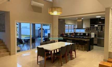 Casa com 4 quartos à venda na ATILIO GIAROLA, 2981, Jardim Caxambu, Jundiaí por R$ 1.690.000