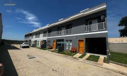 Casa em condomínio fechado com 3 quartos à venda na LAURENZON, 110, Bom Jardim, Jundiaí por R$ 500.000